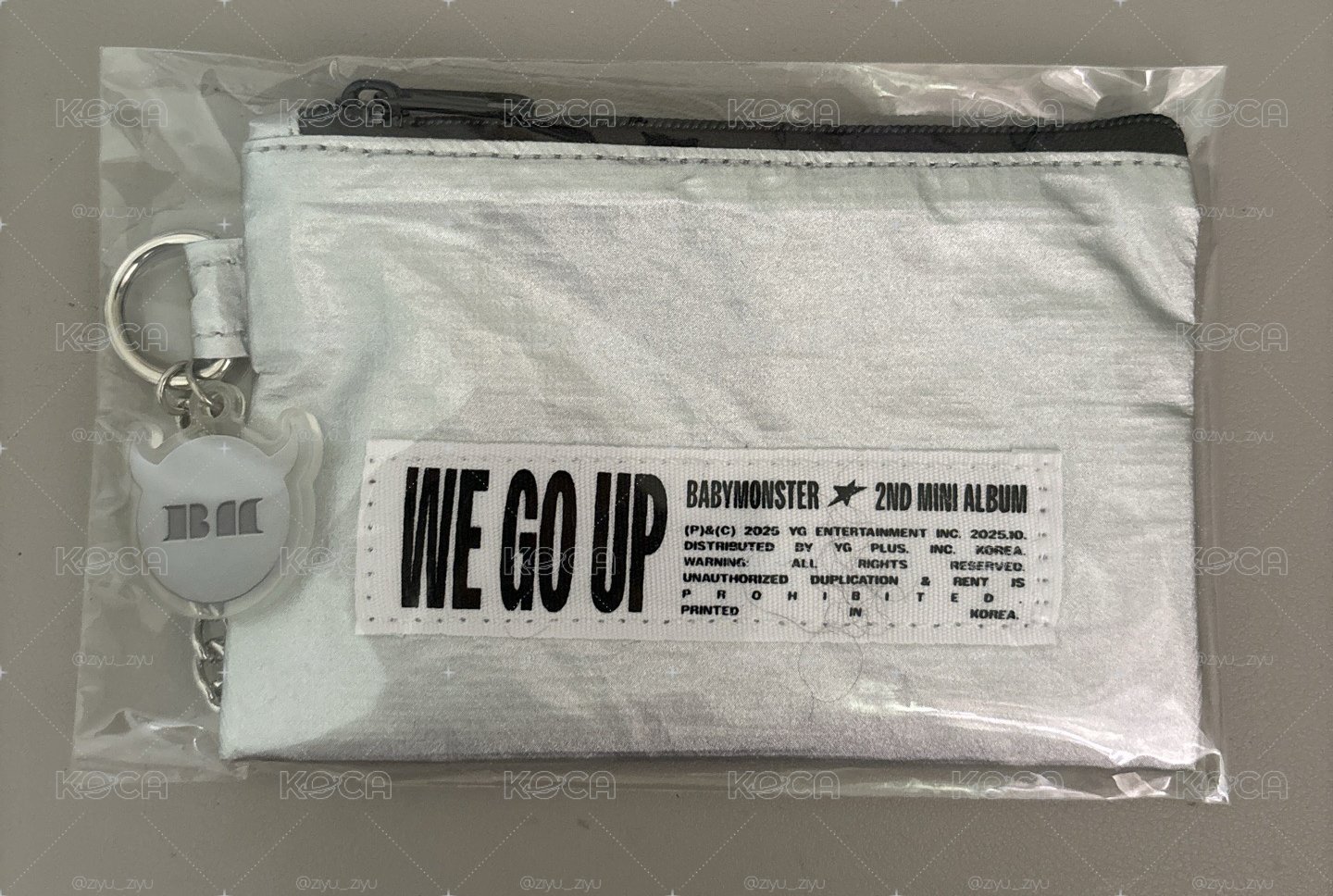 WE GO UP未拆零錢包周邊