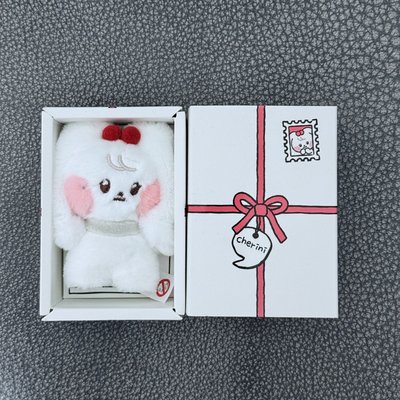 現貨全新 IVEx LINE FRIENDS 盒娃 小娃