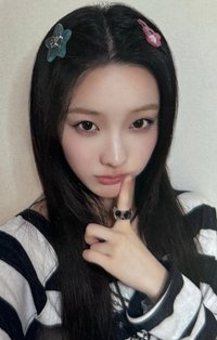 NOT CUTE ANYMORE yzy 線上7.0 簽售卡 