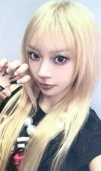 NOT CUTE ANYMORE yzy 線上6.0 簽售卡 