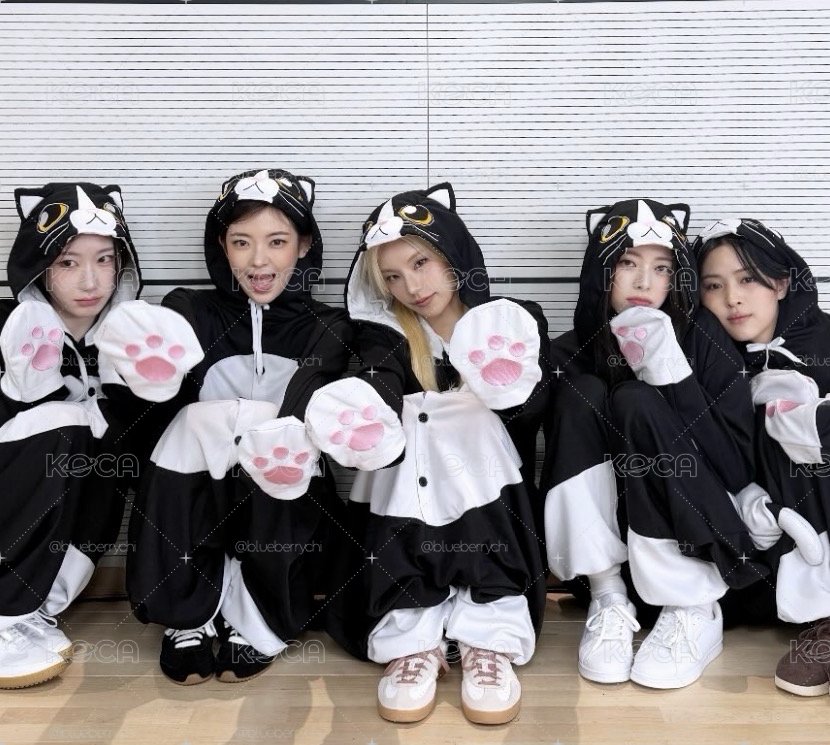 ITZY 明信片
