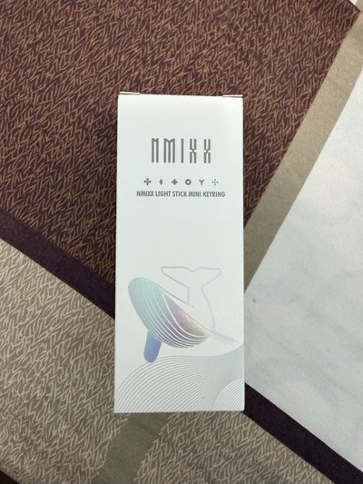 nmixx手燈、小手燈
