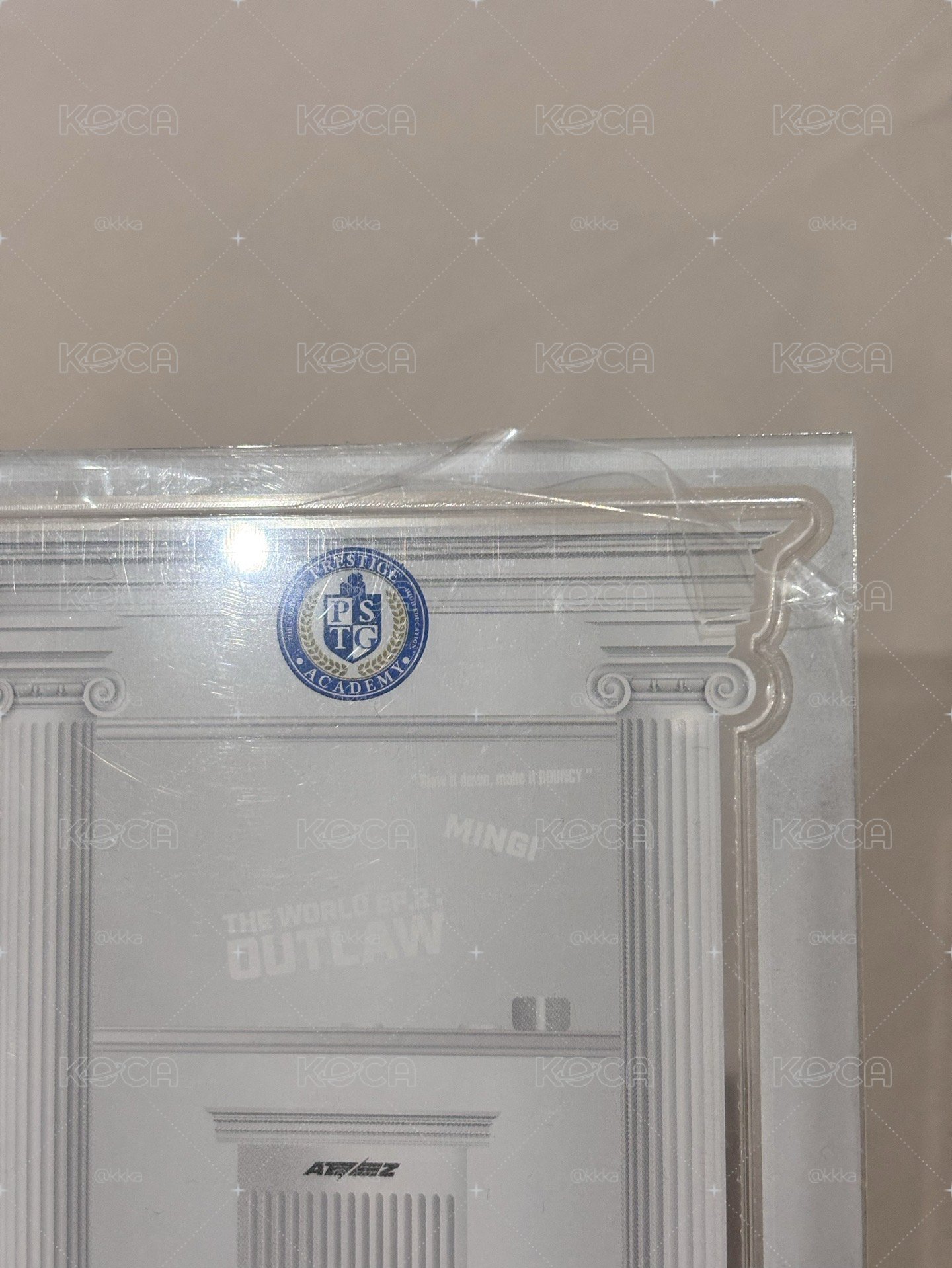 outlaw旼琦立牌