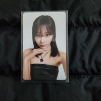 中 托臉