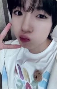 Steady yzy 北京0227 簽售卡 