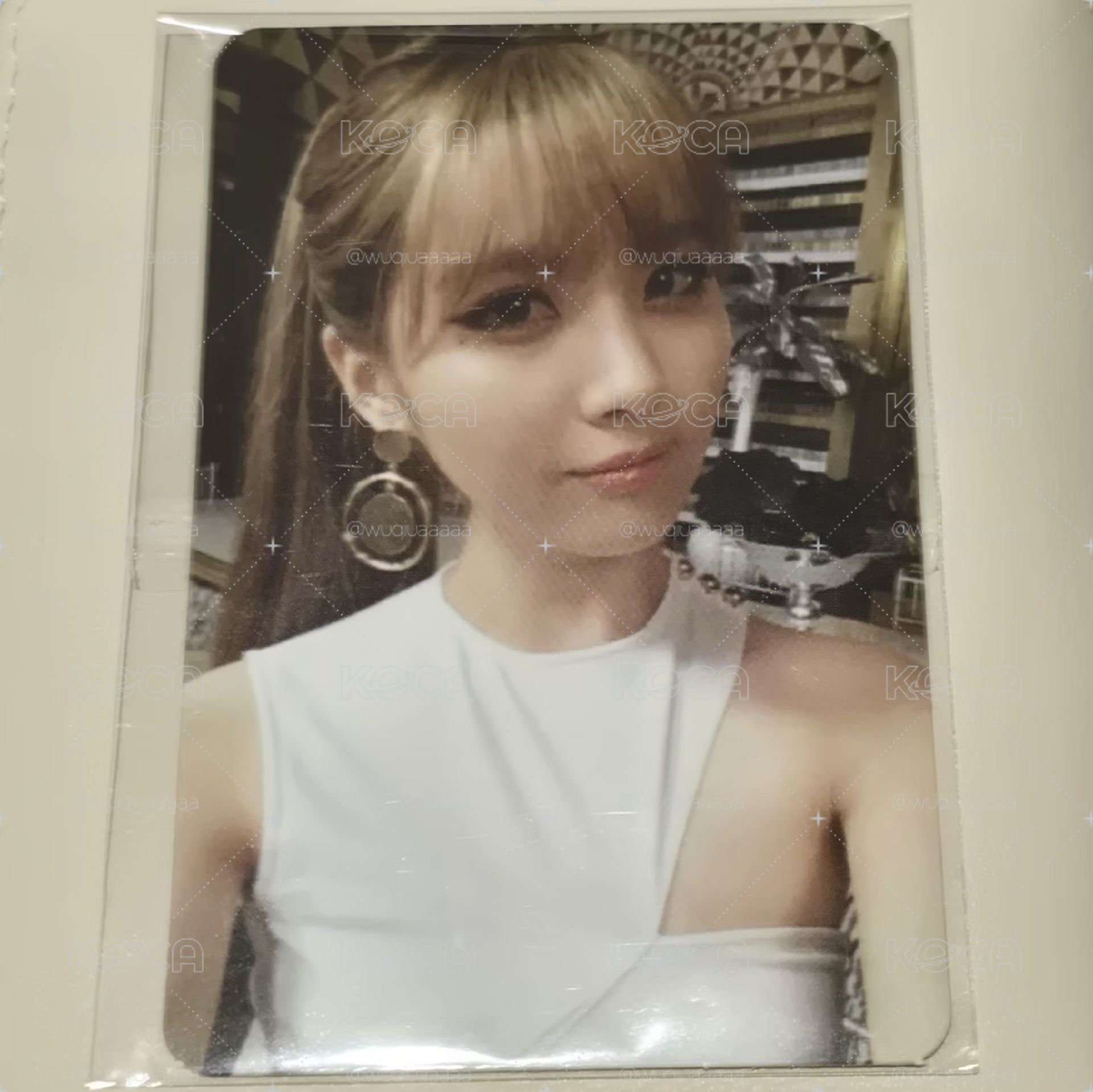 Holler 徐玄小卡