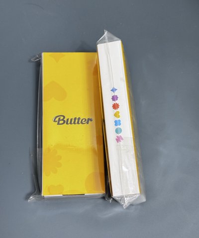 BUTTER 壓克力鑰匙圈