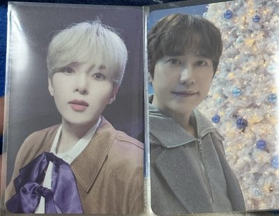 四張卡含專輯2本