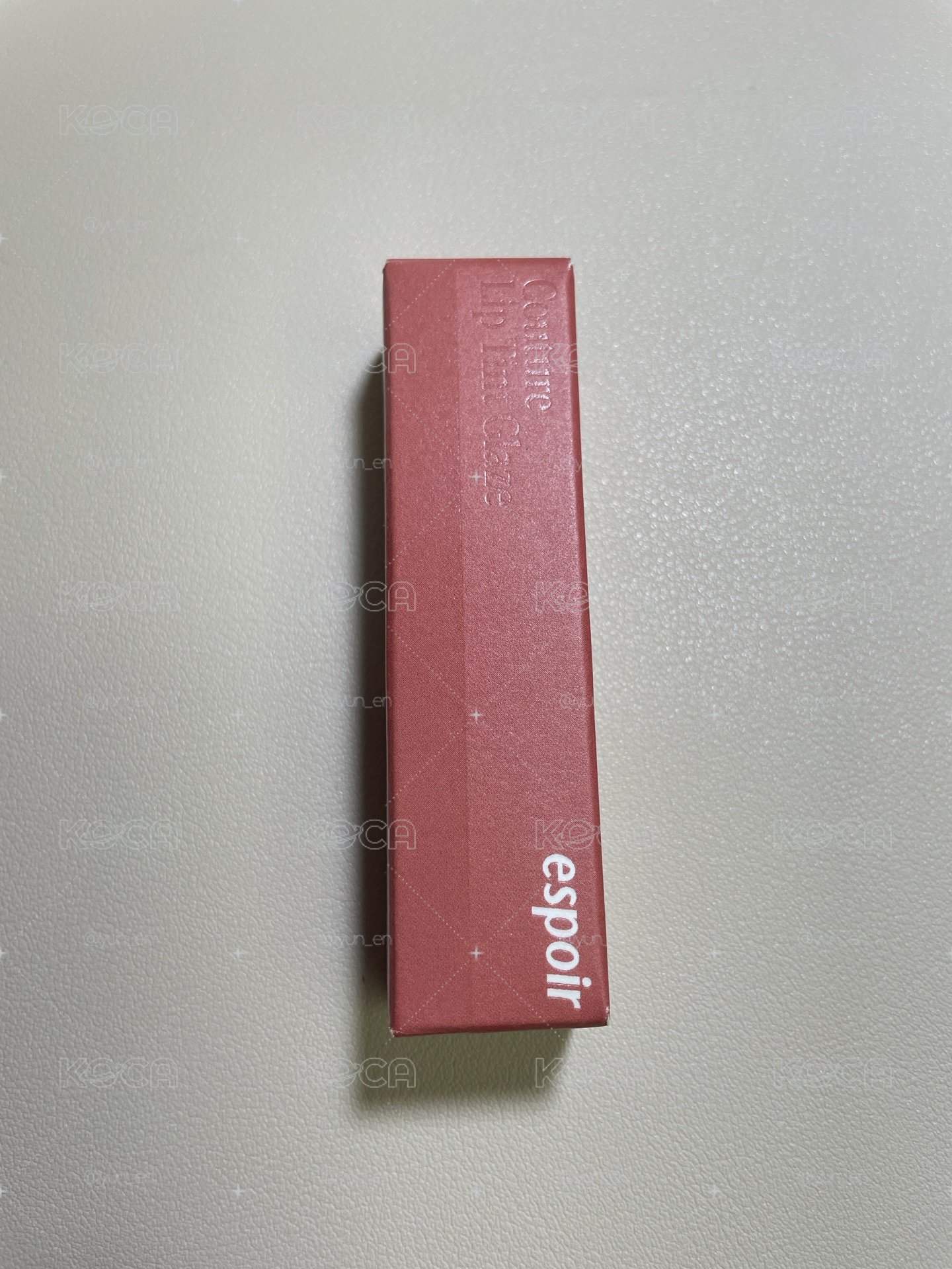 代言卡冬+口紅