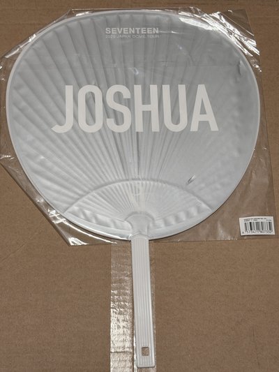 （現貨 紙箱寄出 可當日寄出）seventeen 2020 日巡 洪知秀 Joshua 大扇 扇子