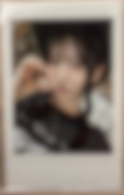 Momo Enemy親簽拍立得