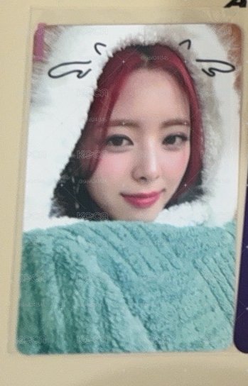 Yuna BORN TO BE km 台北 1.0 簽售卡 龍袍