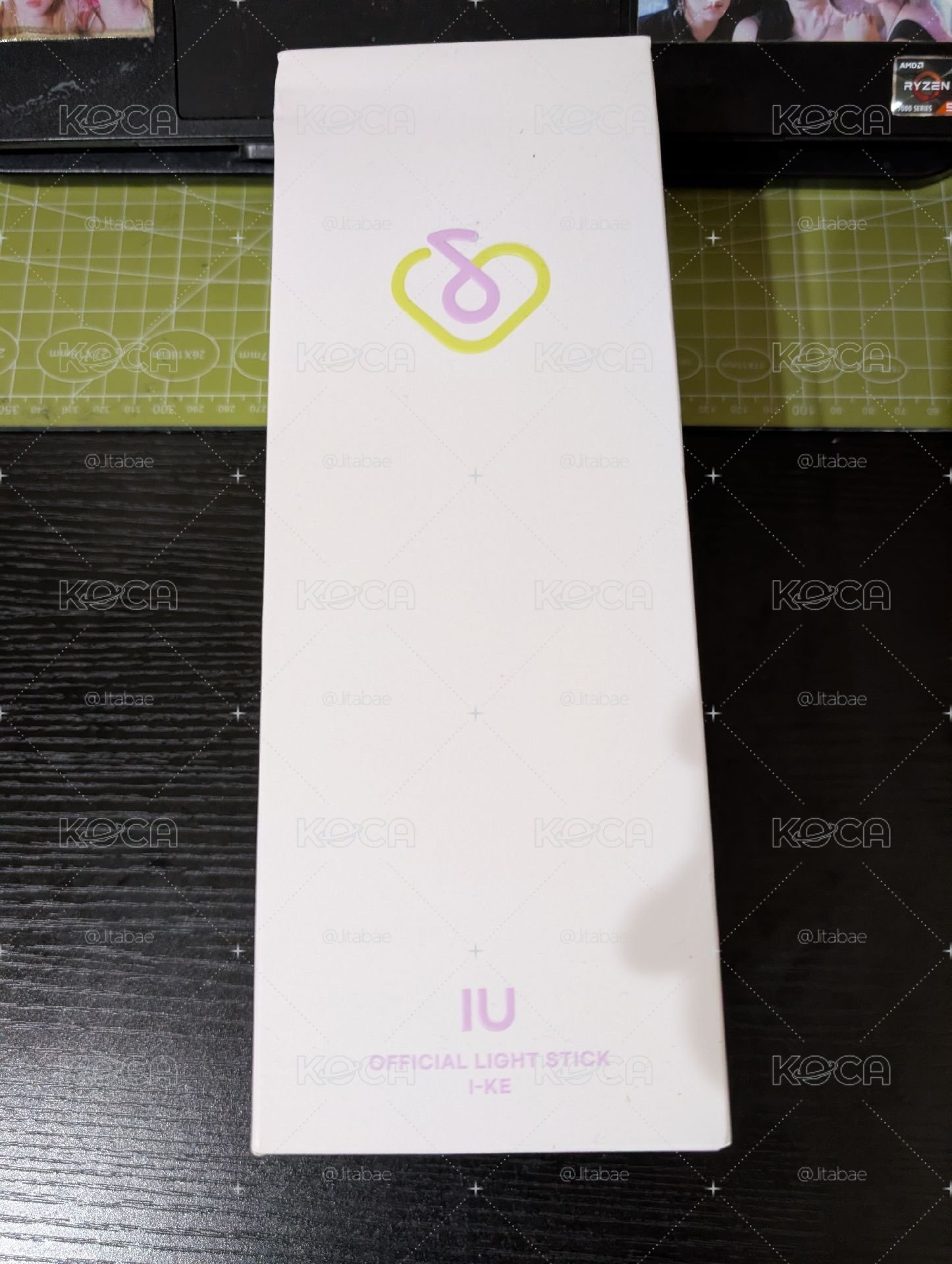 IU 二代手燈
