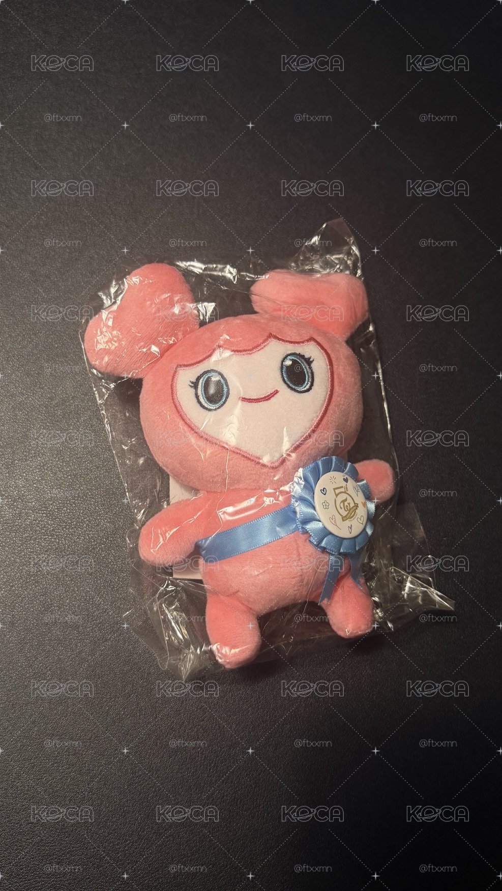 現貨 徽章娃 movely