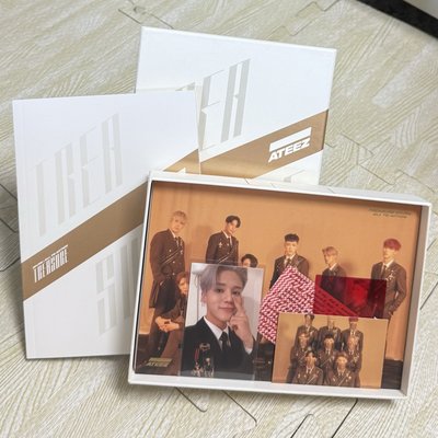 ATEEZ All to Action 專輯 Z ver. (友榮小卡）