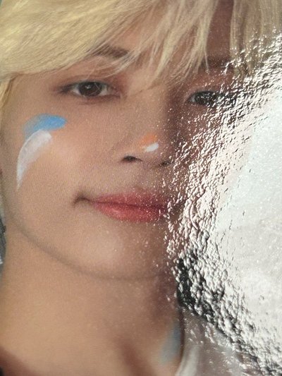 seventeen 油彩漢