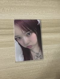Yerin solo專輯卡