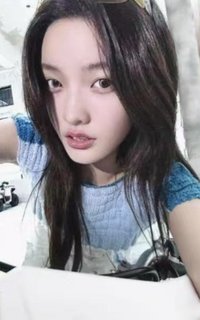 NOT CUTE ANYMORE yzy 線上2.0 簽售卡 