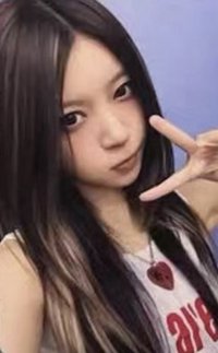 NOT CUTE ANYMORE yzy 線上4.0 簽售卡 