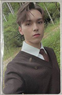 深咖啡V領針織衫