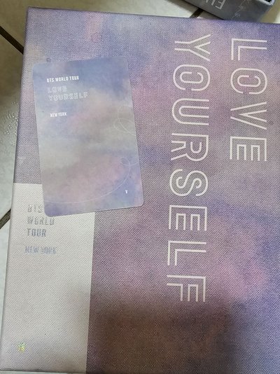 BTS 防彈少年團 退坑 專輯 年曆 藍光 首爾 紐約 歐洲 DVD 回憶錄 花樣年華 小卡。