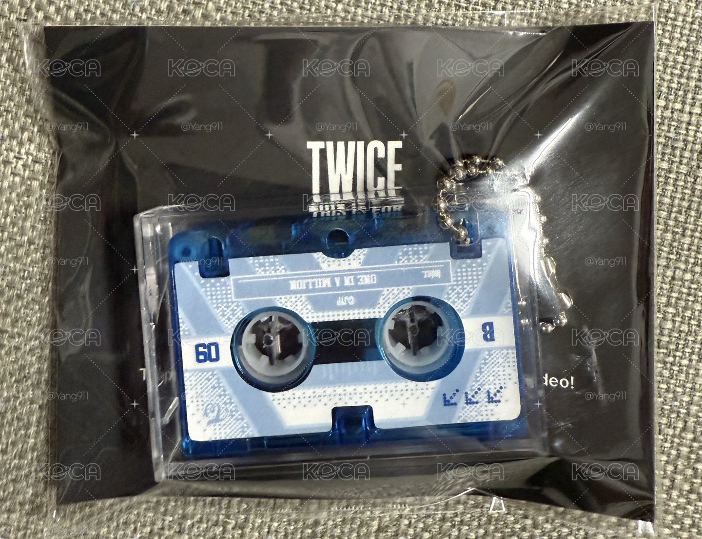 TWICE吊飾