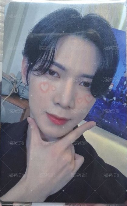 臉上有愛心尚