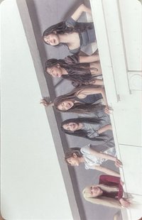 正規一 電子專 Valentine ver. 專輯卡 官拍固配 團卡