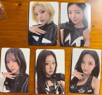 ITZY 首爾三巡 禮志明牌+戒指卡一套 