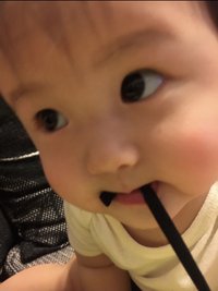 14歲國二生賣卡賺零用錢