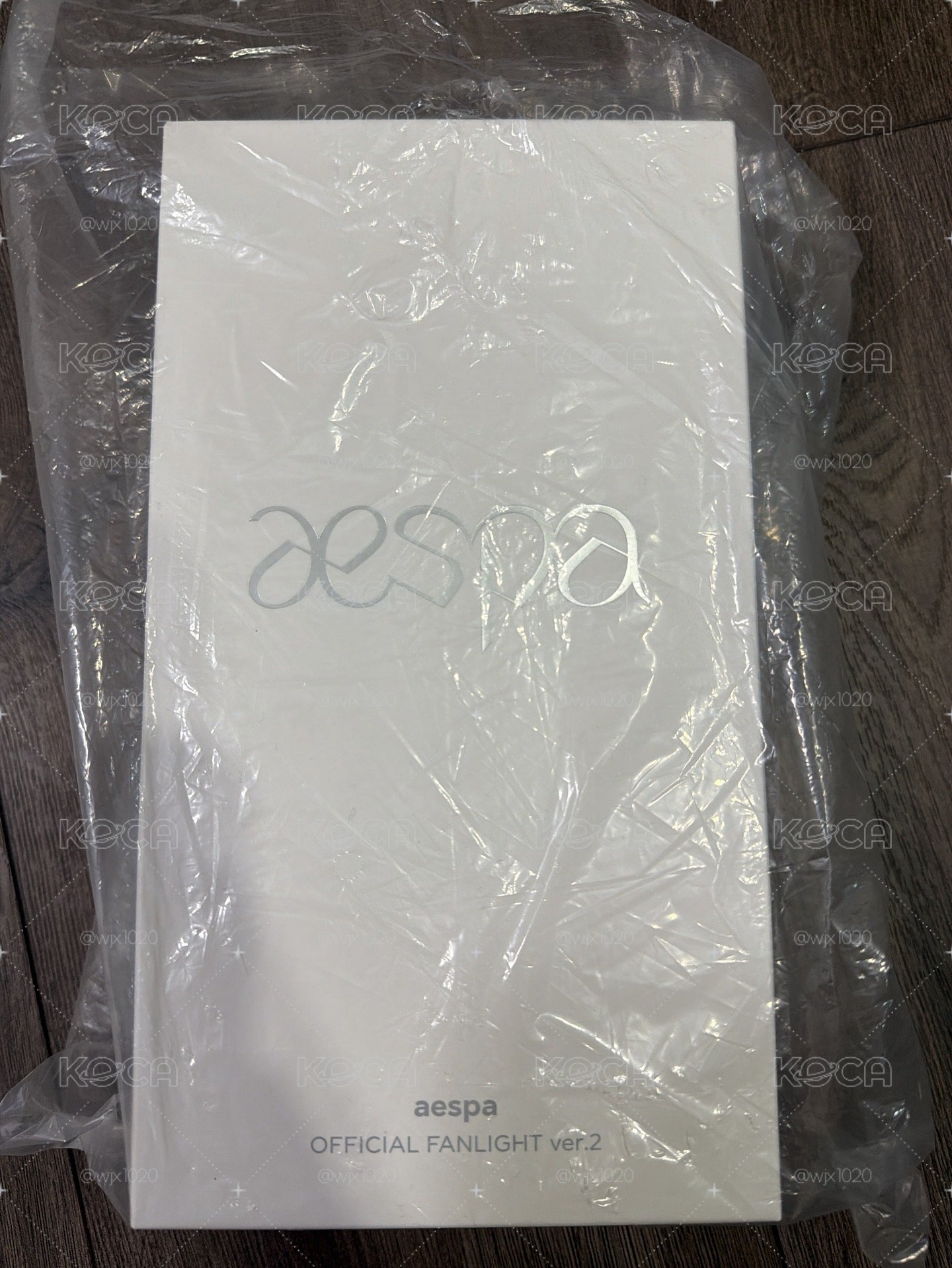 Aespa二代手燈含小卡（全新未拆）