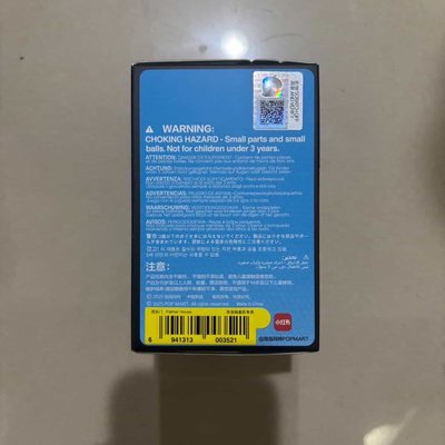 泡泡瑪特molly mega 系列