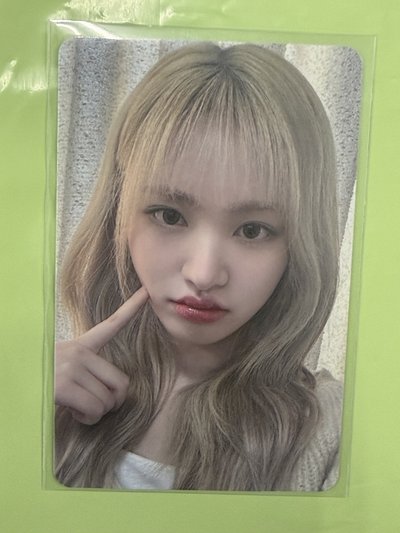 IVE栗小卡