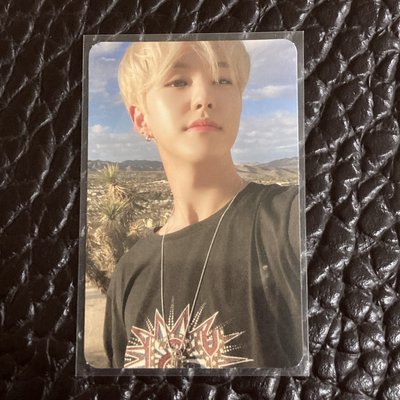 SEVENTEEN 小卡