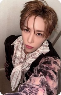 ELLEMEN新青年 團封 雜誌卡 