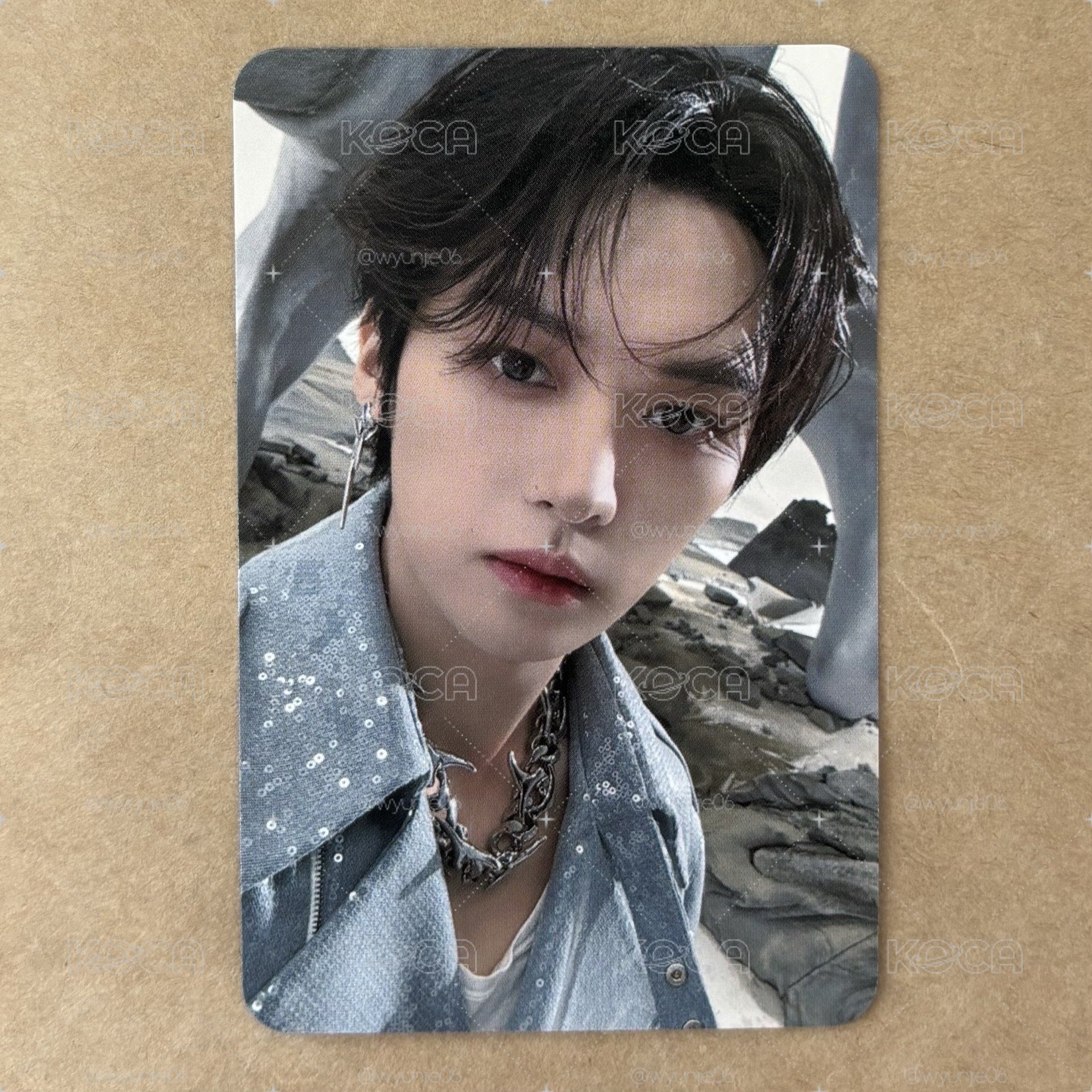 Stray kids leeknow 李旻浩 ATE EL特典卡