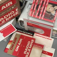 24 DECO KIT(外盒+貼紙包+明信片組+便條紙+筆記本紙+信封袋+PB)