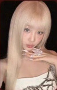 춤 (CHOOM) Crimson Ver. 專輯卡 