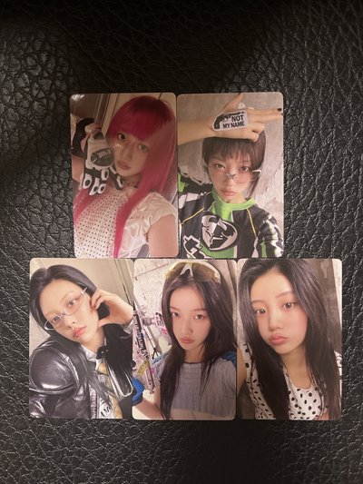 現貨 中文卡背 illit NOT CUTE ANYMORE yzy 線上5.0 簽售卡 