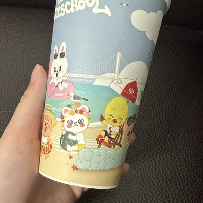 SKZOO 魔法學院釜山快閃紙杯