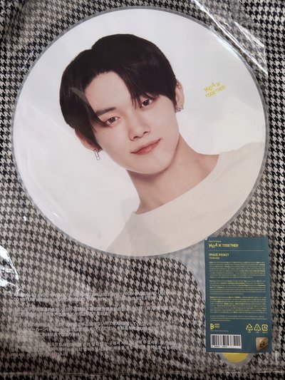 （現貨 紙箱寄出 可當日寄出）TXT 2022 Fanlive 崔然竣 大扇 扇子