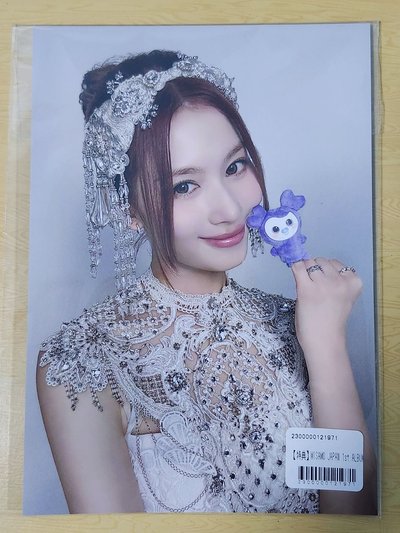 TWICE幸運卡、特典、二宮格等...