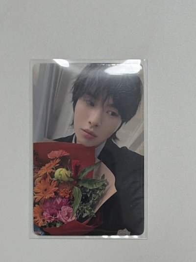 tws yzy 聖誕拿花特典