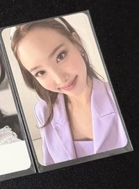 紫衣娜