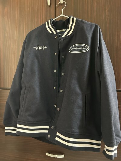 日巡棒球外套