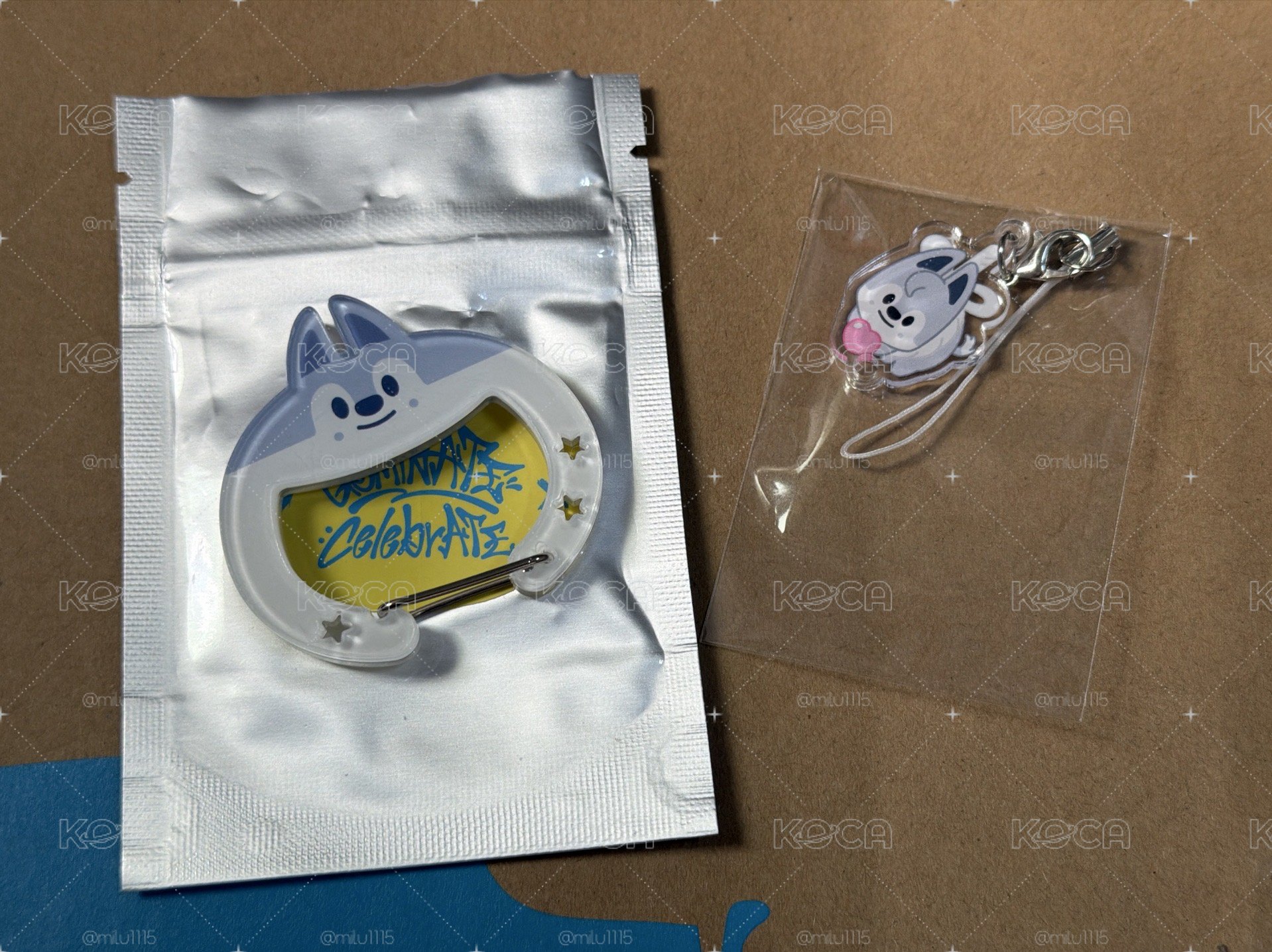 SKZ 6th FM 方燦 3/29 入場禮 吊飾 +世巡安可快閃店 登山扣