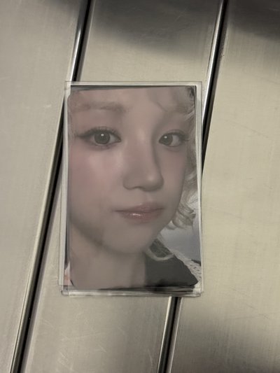 I-dle展覽 二輪滿額琦+隨機卡包娟 一組