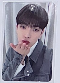 弘中飛吻😘