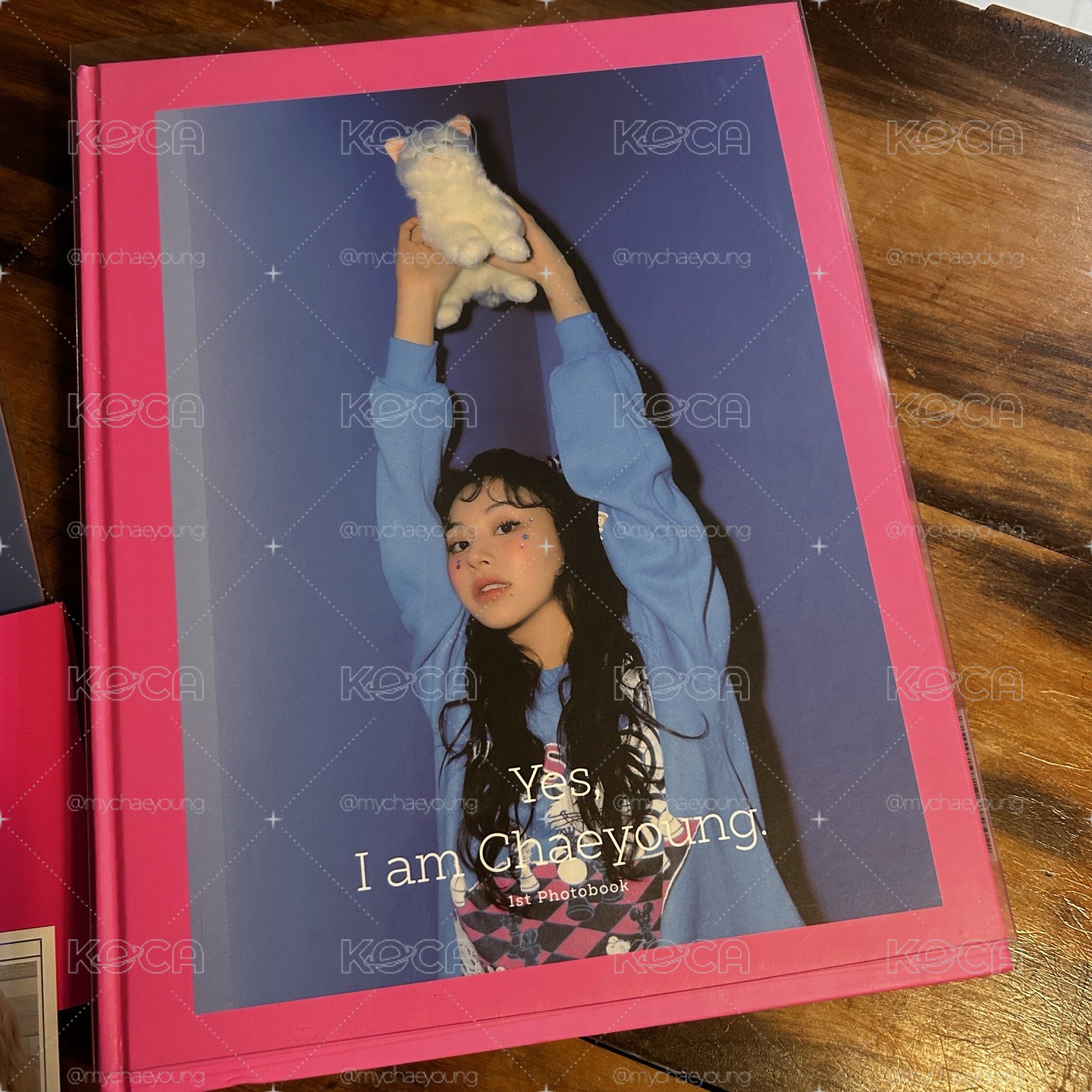 Yes I am Chaeyoung 粉紅版本