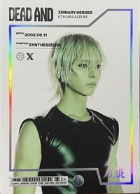 DEAD AND 專輯卡 Trading card